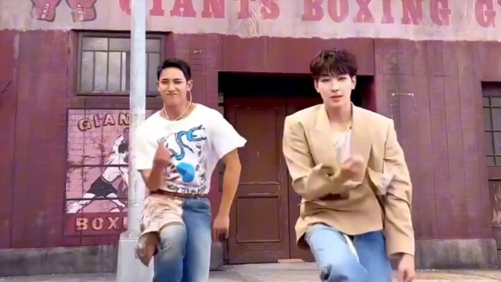 SEVENTEEN's official Twitter: Two "cha" tracks seamlessly connected