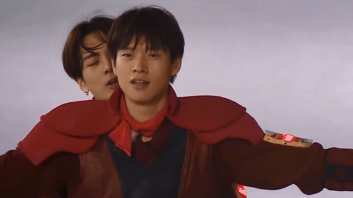 ฟินสุดๆ! วังเจียเอ่อร์ทำ CPR ให้เหว่ยต้าซุน!