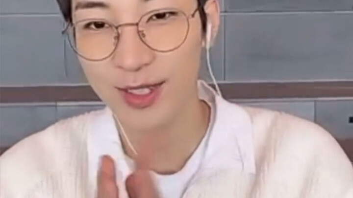 【Ưu Huy】LP vắng nhà mà còn bắt tôi xem cái này??? Độc quyền reaction truyện cổ tích của Lão Lục