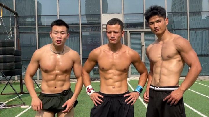 ถ้ามีเทรนเนอร์ฟิตเนสให้จ้างแทนฉัน ฉันจะเป็นคนแรกที่ช่วยคุณปั้นซิกซ์แพ็ก!