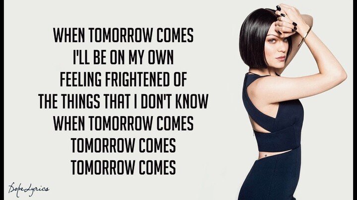 Flashlight - Jessie J (Lyrics) 🎵| From Pitch Perfect 2
