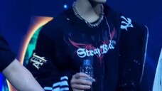 StrayKids韩知城HAN-台上无大小,谁管你是哥是弟