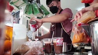 เห็นแล้วน้ำลายไหล°พร้อมเสิร์ฟทุกความอร่อย''กาแฟ โบว์''