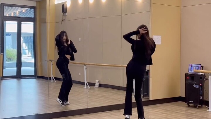 ฉันติดเพลงนี้ตั้งแต่ฟังบทนำเลย!!!