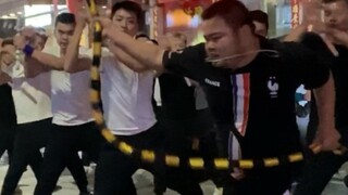 Ular berusia dua puluh tahun itu luar biasa, dan pahlawan warisan budaya takbenda tingkat nasional b