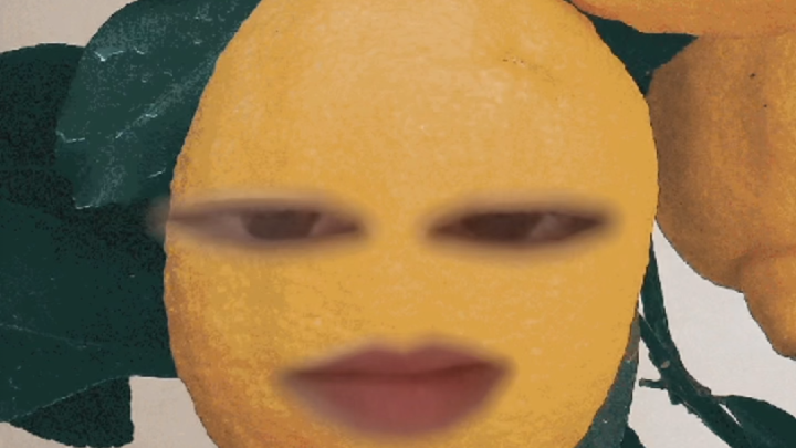 I broke up a couple in the most practical way possible—by treating myself to 80 yuan worth of spicy 