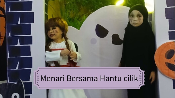 Hantu kecil joget di hajatan otaku