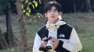 أتمنى أن تبقى في عالمي إلى الأبد.