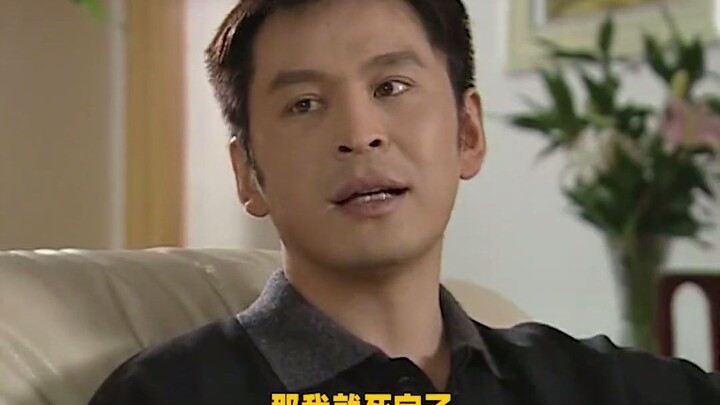 جيانغ شياو يعشق البنادق لدرجة أنه يعتبرها أهم من حياة البشر.