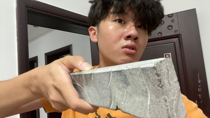 Tân sinh viên năm nhất làm thế nào để tránh bị bạn cùng phòng “đánh lẻ” và sống sót an toàn suốt 4 n