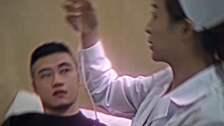 Rụng một chiếc răng có ảnh hưởng đến việc lái Bentley không?