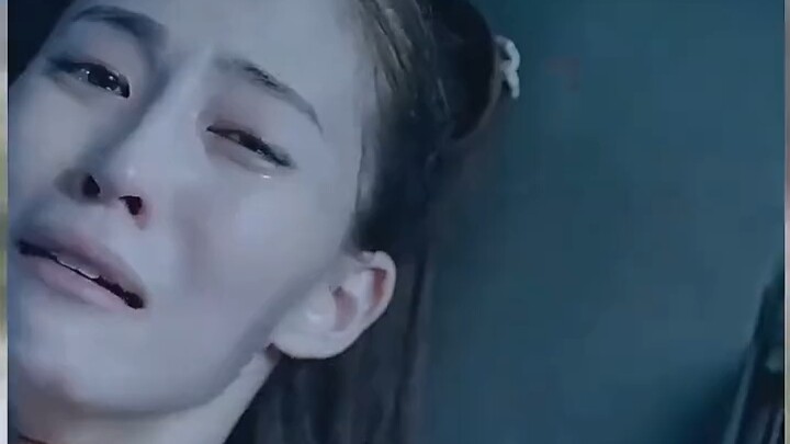 This guy’s just too fake—cutting his clothes and sweating like crazy...