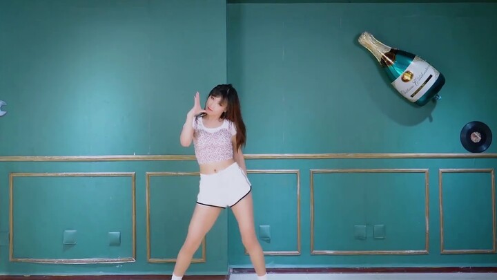 [Ji Jiaren] ITZY《ICY》Change to white high heels and domineering double ponytails