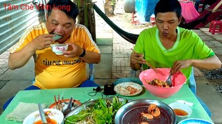 Cá chiên Chà bá cuốn bánh tráng lTâm Chè Vĩnh Long