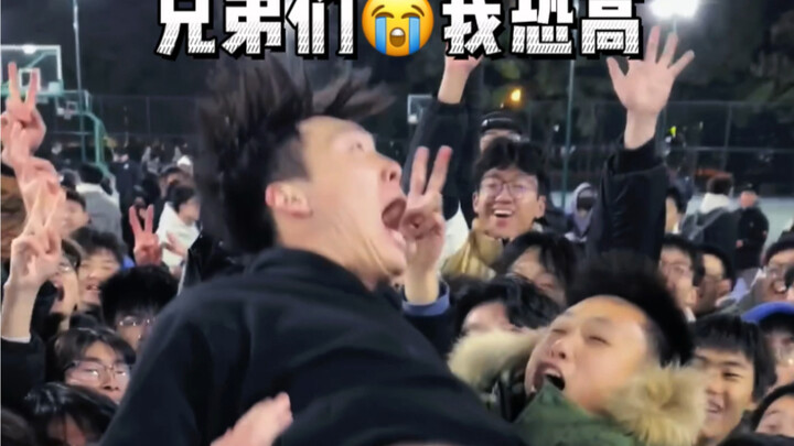 Chỉ khi nào đó trong tương lai bạn có thể nhớ lại được một ngày, thì ngày ấy mới thực sự là một ngày