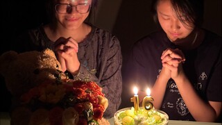 当年我妹出生，我爸叫我给她们取名字，叮叮：国庆，当当：庆国