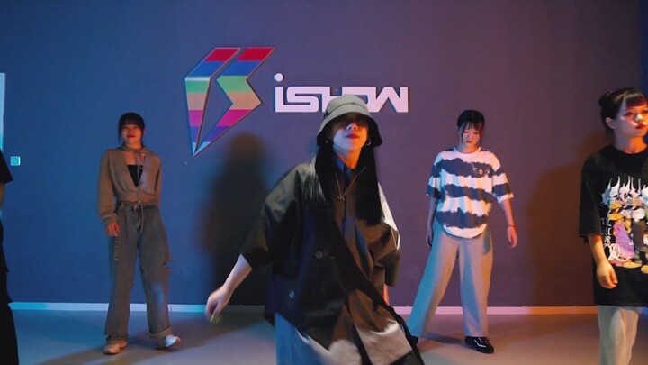 Coco A fresh hip-hop recording version mirror version straight shot version