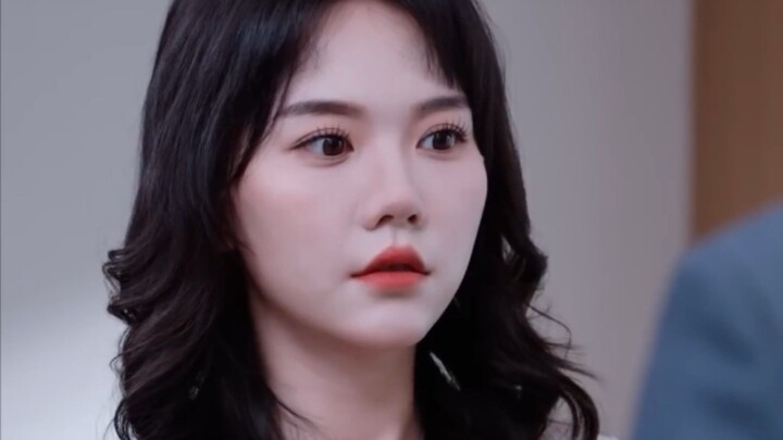 ผู้หญิงคนนี้ไม่ธรรมดา! วันแรกทำงานก็ทำให้ท่านประธานตกหลุมรักตั้งแต่แรกเห็น เธอเป็นใคร?