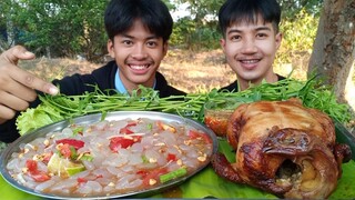 ลองพิสูจน์ !! กินตำลูกชิดที่เขาว่าอร่อยกัน จะอร่อยจริงเหมือนที่เขาว่ากันไหม ?