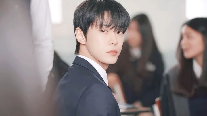 “Redemption + unrequited love” makes it impossible not to fall for it!