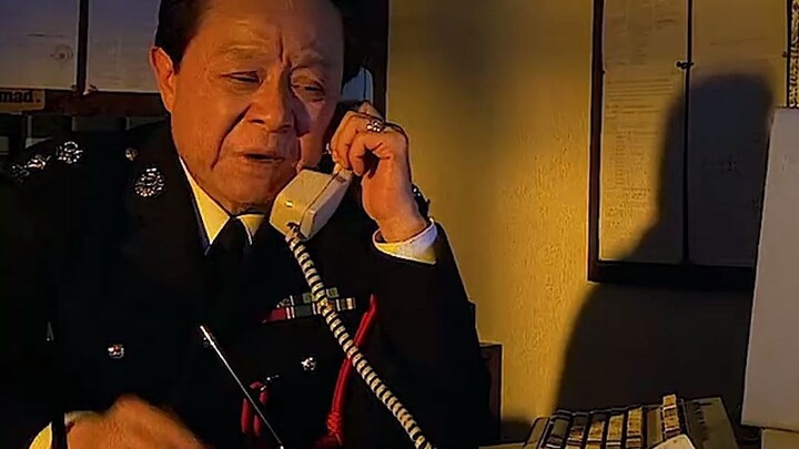 我竟然活得不如一个乞丐#搞笑 #成龙 #经典港片