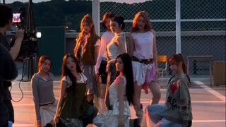 【Hearts2Hearts】ngay cả bầu trời cũng thật đẹp