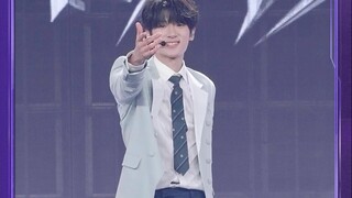 【登陆计划】TF家族三代出道实录《登陆日》主题曲《等你的回答》初舞台｜张峻豪个人直拍