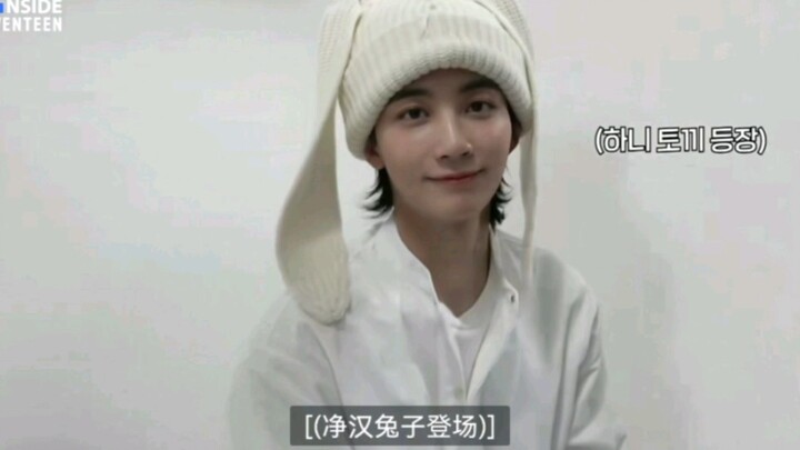 Staff acting—I saw a funny guy