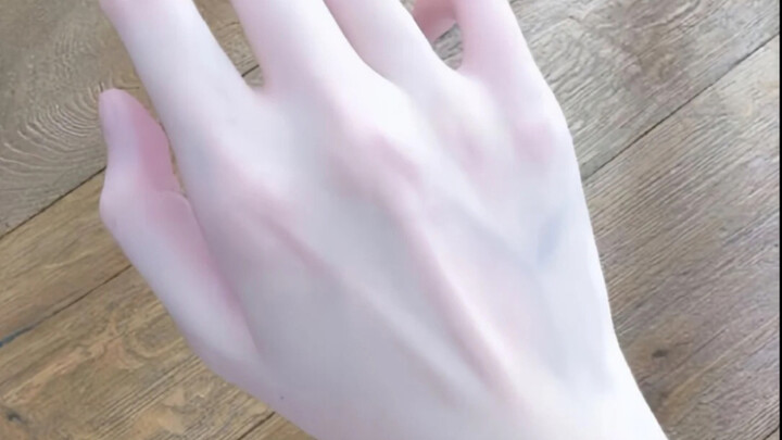 Siapa yang ngerti! Akhirnya kulitku jadi pink-putih…