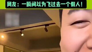 健身房朋友说妻子胖后，妻子一招让全场闭嘴，网友：不瞬间以为飞过去一个假人 #万万没想到