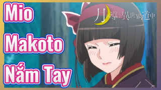 Mio Makoto Nắm Tay