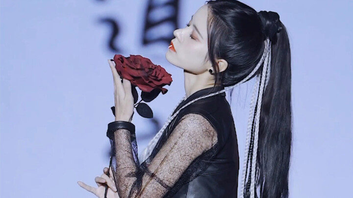 วัฒนธรรมจีนที่ทะเลสาบซีหู เดินแบบ [เซิ่งเว่ย]