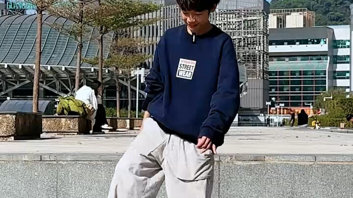 Ulasan perbandingan papan seluncur mainan seharga 80 dan papan seluncur profesional seharga 800