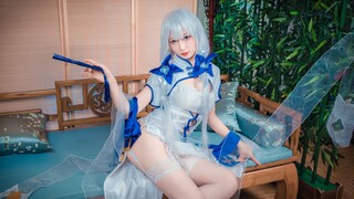 [ Azur Lane .cos][Fengjiangjiang]Glorious: The interior decoration of Donghuang style has a unique charm