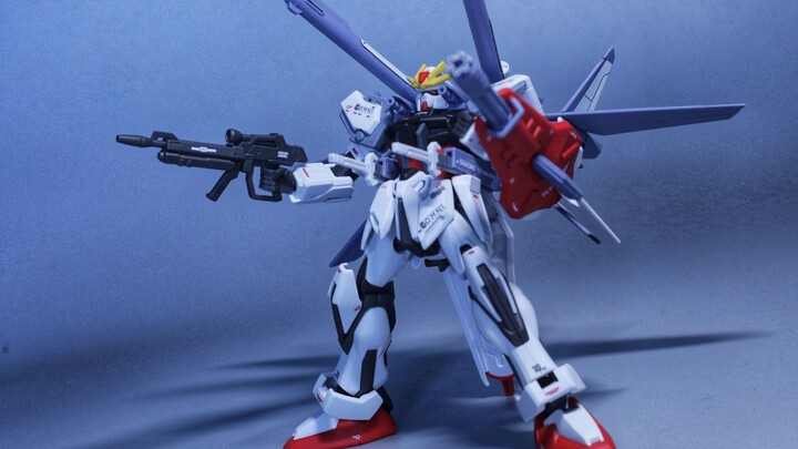 Become a stitched monster and leave a complete set of assault for you HG Lucas Assault Review