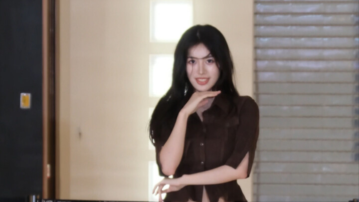 Zhejiang University female PhD performs a fan-made dance to “That’s No No” | That’s not, no, no