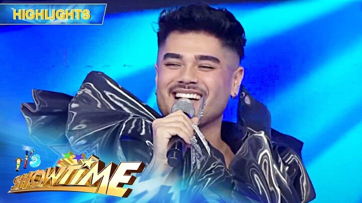 International music artist Sheldon Riley visits It's Showtime | It's Showtime
