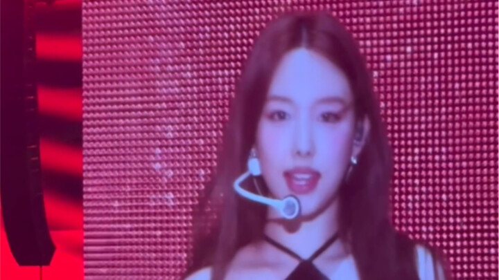 Nayeon shined brightly across all of Nagoya tonight — TWICE Nagoya Concert, December 16, 2023