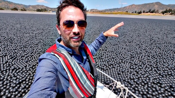 【ตัวอักษรภาษาอังกฤษ】ทำไมถึงมีลูกบอลสีดำ 96,000,000 ลูกบนอ่างเก็บน้ำแห่งนี้?【Veritasium ธาตุแห่งความจ