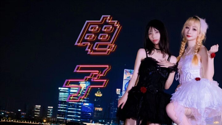 ! ! สองปีต่อมา ครูมะเร็งผู้ขี้เกียจในที่สุดก็ลุกขึ้นนั่งและยื่นต้นฉบับในขณะที่เสียชีวิตในวันหยุดของเ