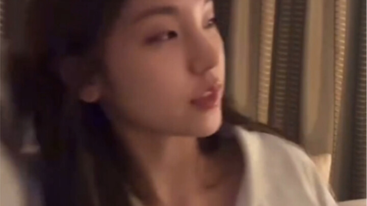 【Hwang Yeji】Khoảnh khắc kiểm soát tình huống ngay trước hiểm họa tiềm tàng