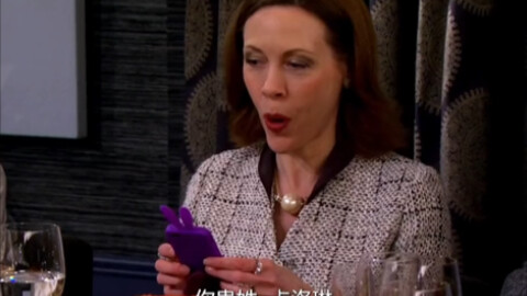 [2 Broke Girls] Max stands up for Caroline