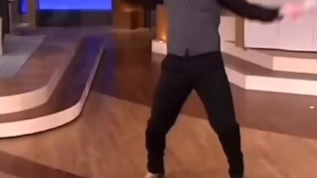 [มีม] เซิร์ฟเวอร์ย้อนยุคเปิดแล้ว แค่เข้าเกมก็ได้สปินฟรี 100 ครั้งเลย!