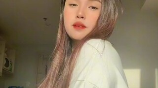 Girl Crush on tiktok,  Nathalie