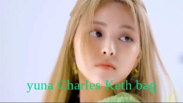 charles-keith-winter-22-itzy-collab-microsite-collection-11