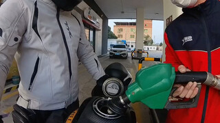 95 fills up 12 liter tank for 90 yuan