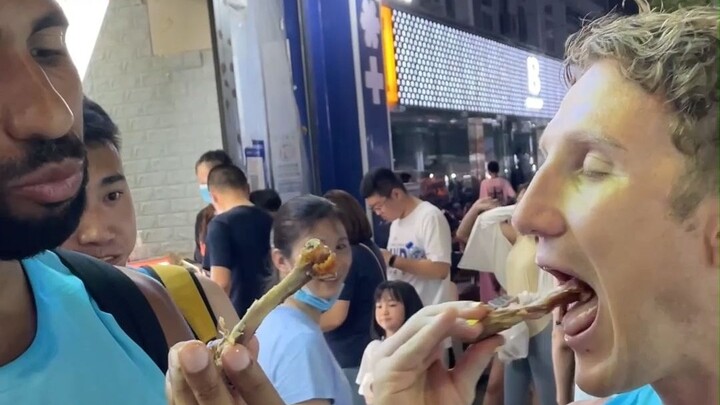 谁来教教外国人如何在夜市砍价