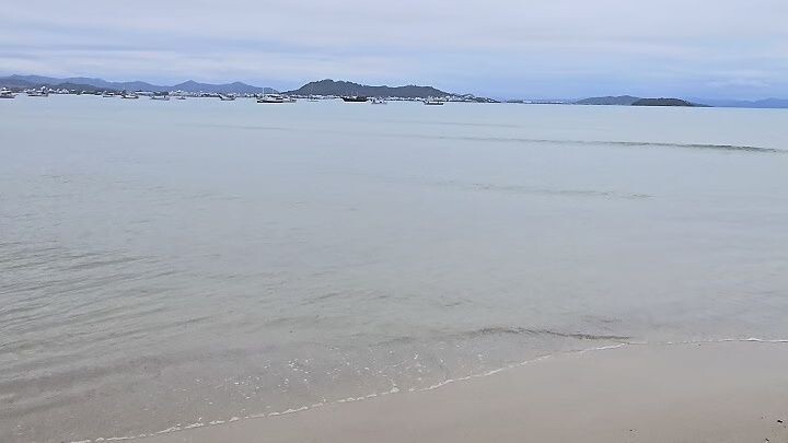 🏖️ PONTA DAS CANAS BEACH — FLORIANÓPOLIS, BRAZIL 🌊