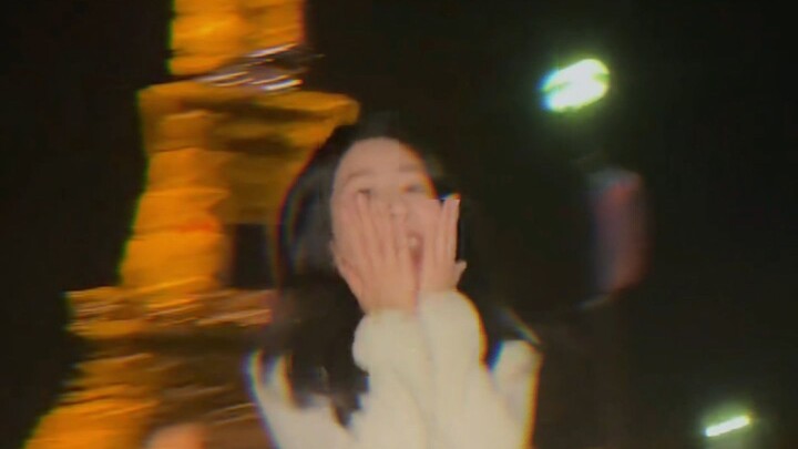 After 6 years of being a fan, this is the moment when I have seen her soul the most free! #杨紫Dancing