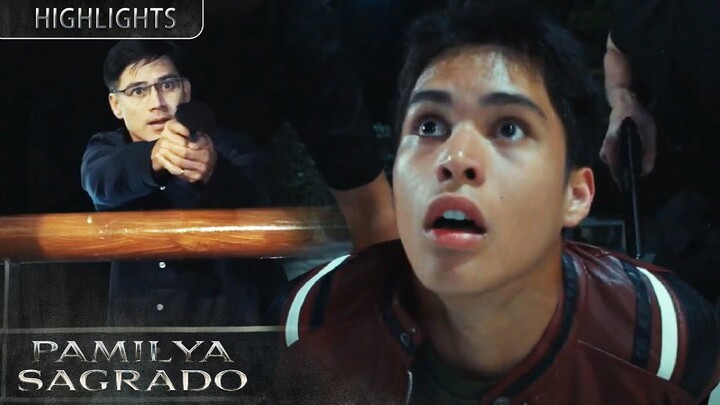 Rafael thought that Moises is a burglar | Pamilya Sagrado (w/ English Subs)